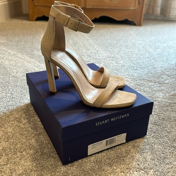 Stuart Weitzman Tan Heels - Picture 1 of 6